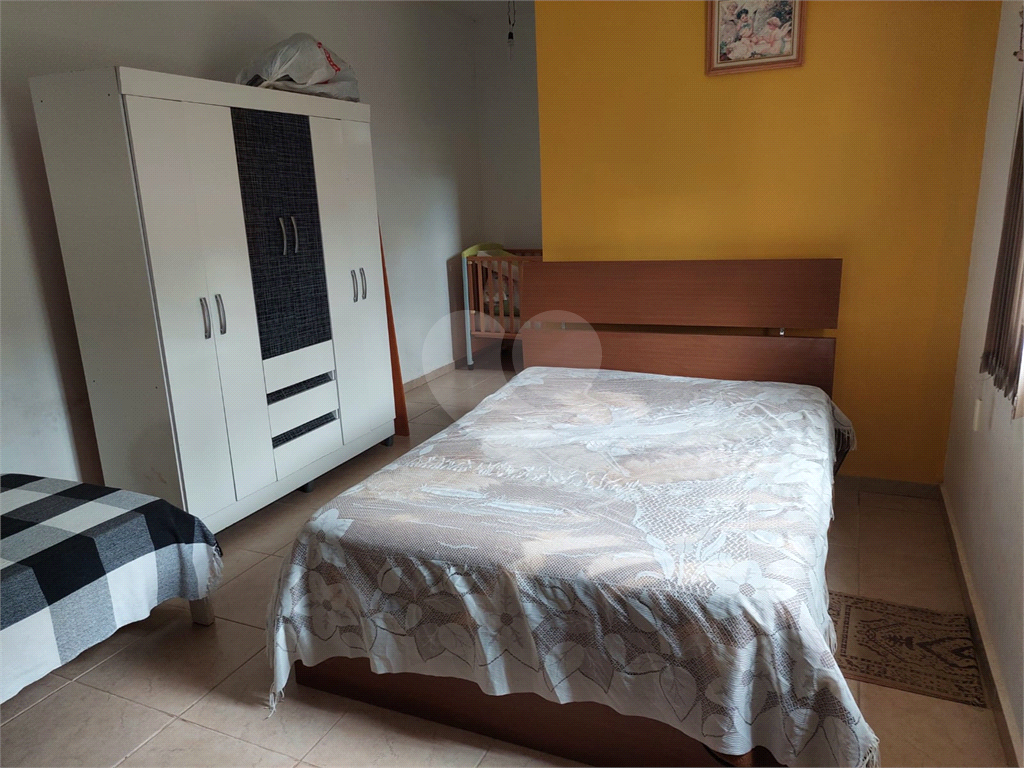 Chácara à venda com 2 quartos, 164m² - Foto 15