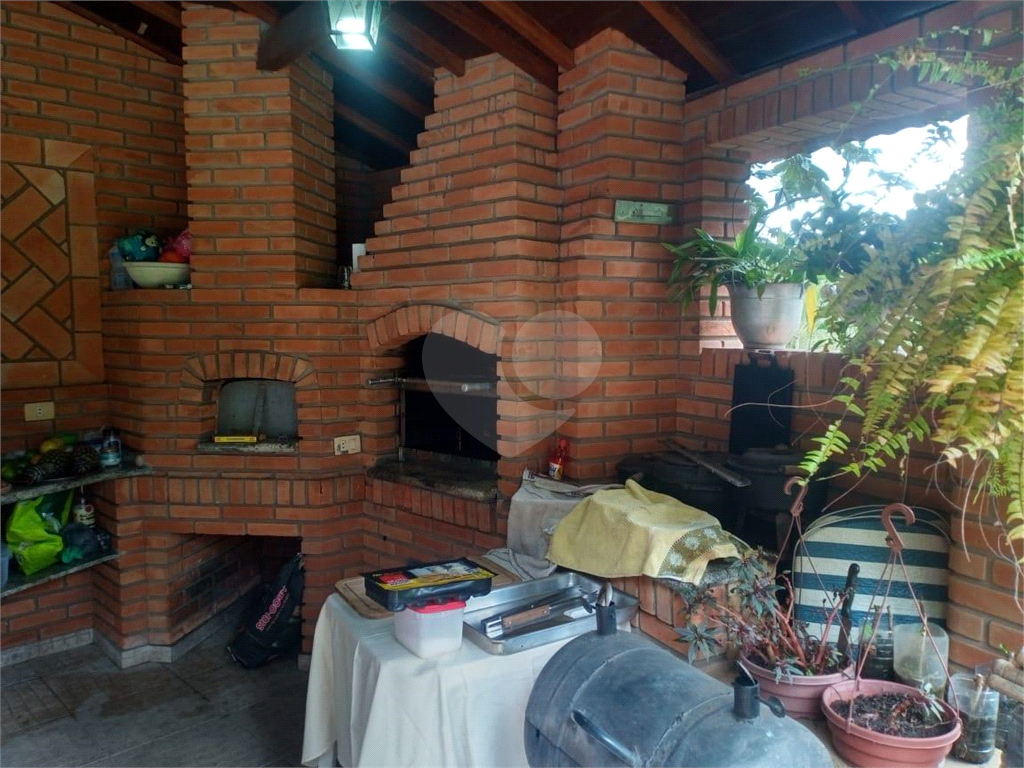 Casa para venda em condomínio na Serra da Cantareira.Estuda Permuta!!!