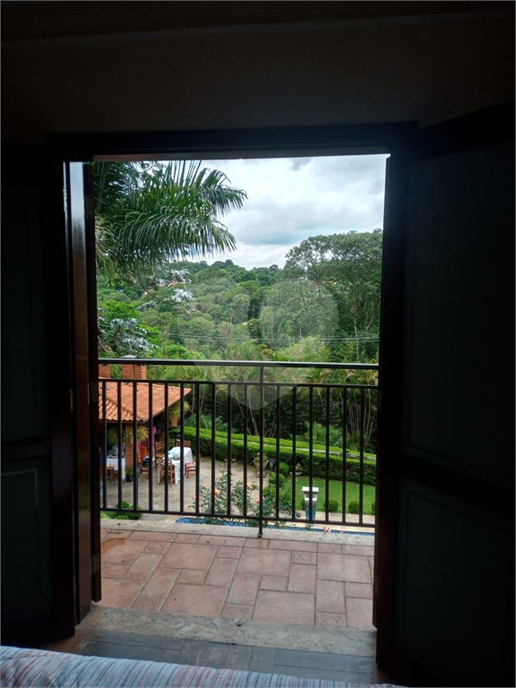 Casa para venda em condomínio na Serra da Cantareira.Estuda Permuta!!!