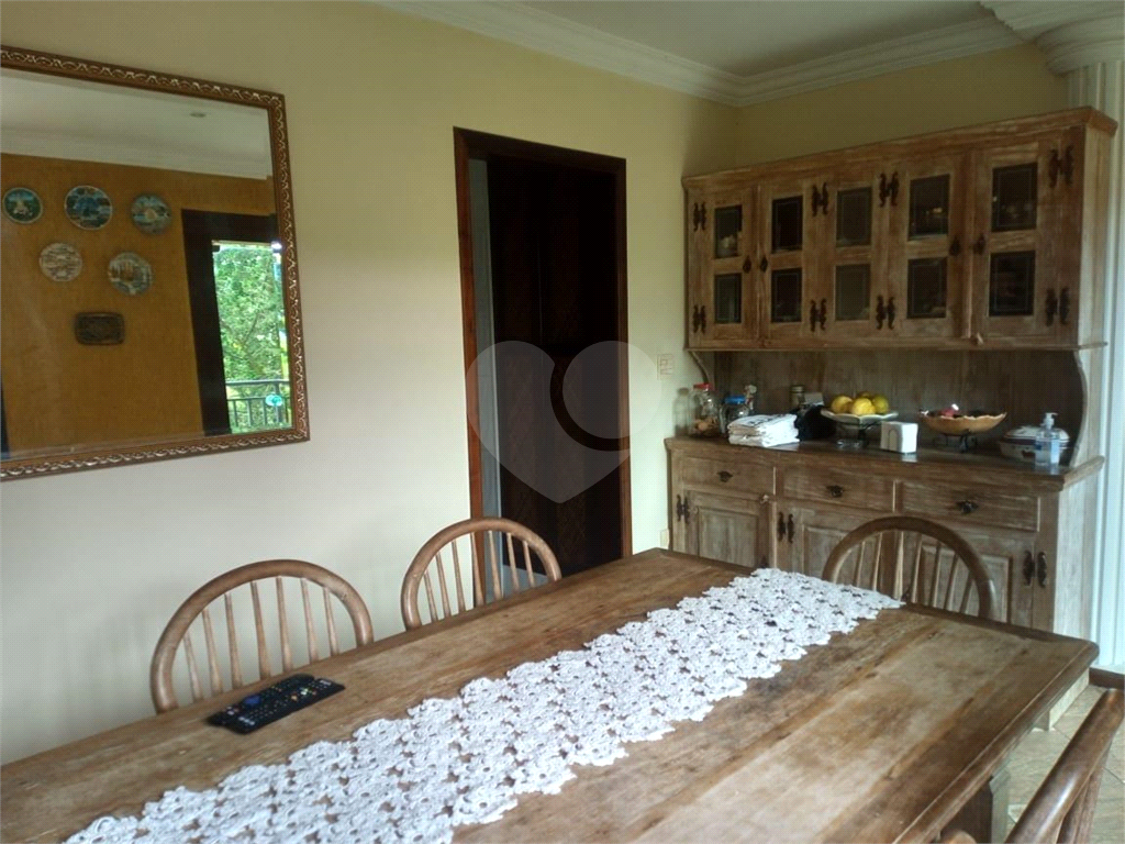 Casa para venda em condomínio na Serra da Cantareira.Estuda Permuta!!!