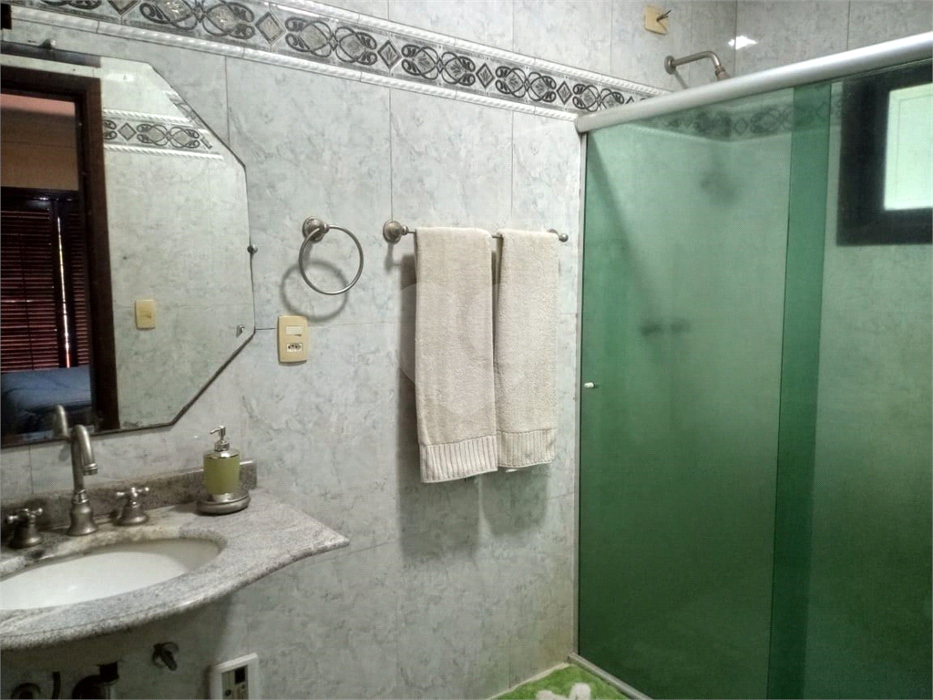 Casa para venda em condomínio na Serra da Cantareira.Estuda Permuta!!!