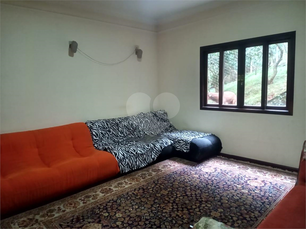Casa para venda em condomínio na Serra da Cantareira.Estuda Permuta!!!