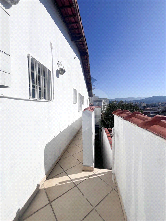 SOBRADO em VILA NOVA MAZZEI