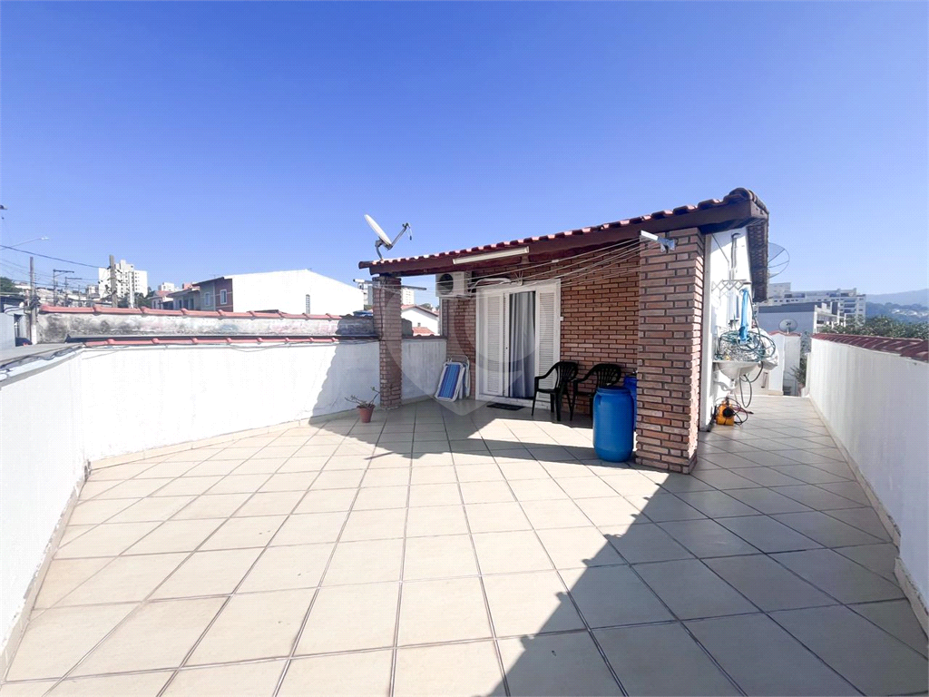 SOBRADO em VILA NOVA MAZZEI