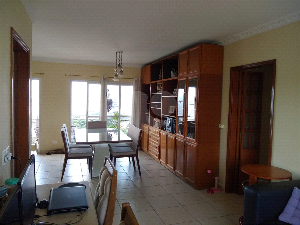 Apartamento para venda possui 123 metros quadrados com 3 quartos em Alto da Lapa - São Paulo - SP