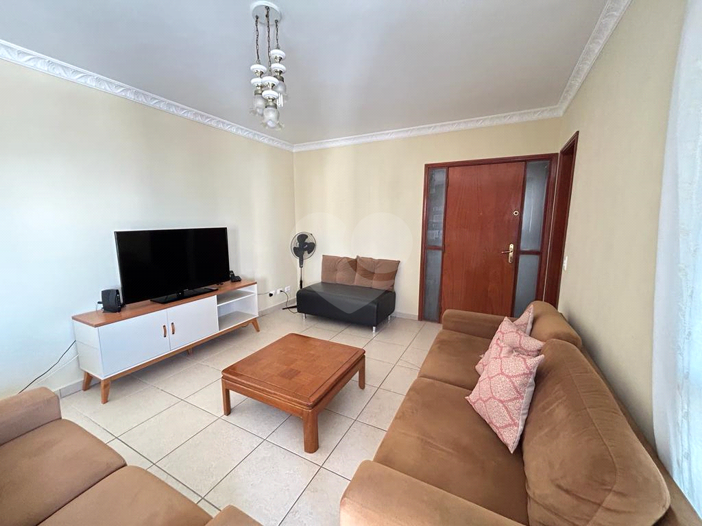 Apartamento para venda possui 123 metros quadrados com 3 quartos em Alto da Lapa - São Paulo - SP