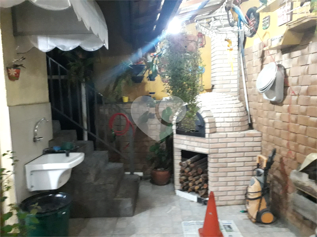Sobrado a venda "porteira fechada" na Agua Fria 