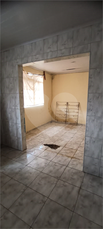 CASA TÉRREA em SANTANA
