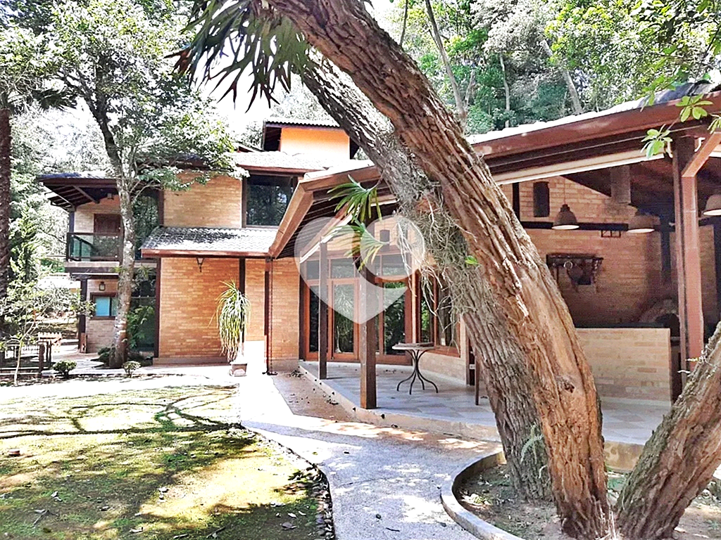 Casa de Condomínio à venda com 4 quartos, 365m² - Foto 5