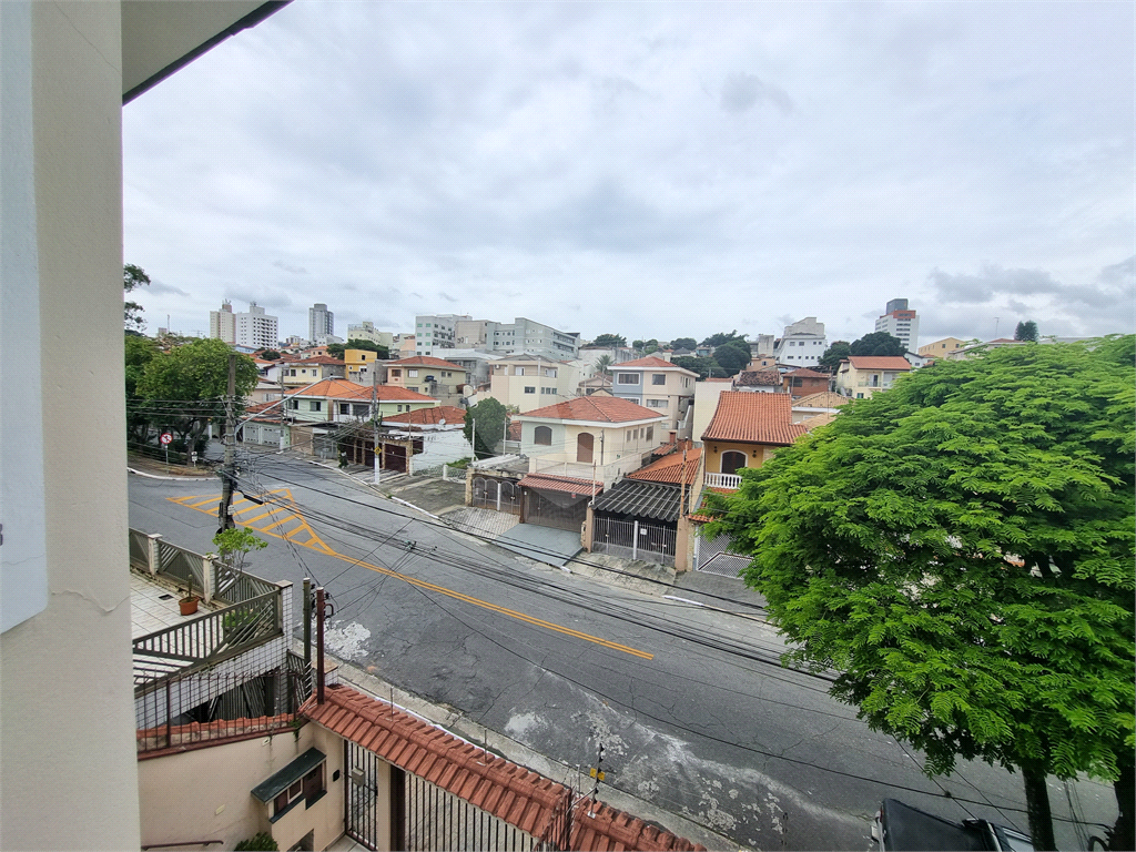 Sobrado com 177 m², 3 dormitórios e 5 vagas na Vila Isolina Mazzei