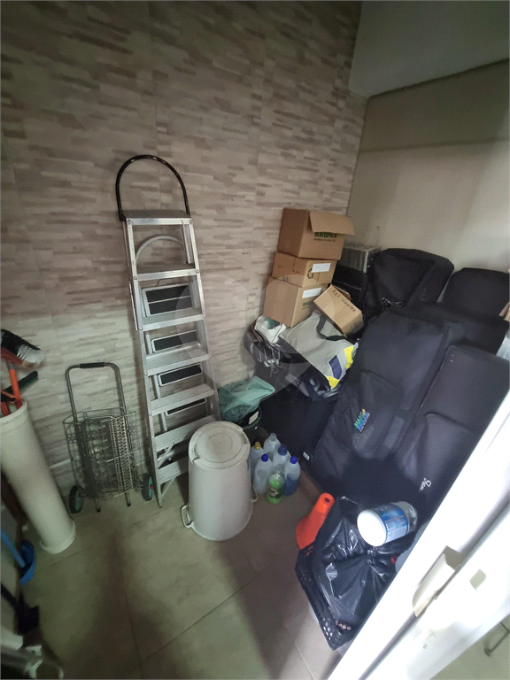 Sobrado com 177 m², 3 dormitórios e 5 vagas na Vila Isolina Mazzei