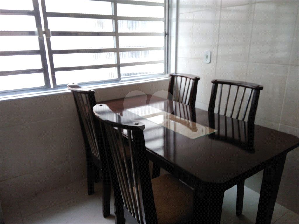 APARTAMENTO em BELA VISTA