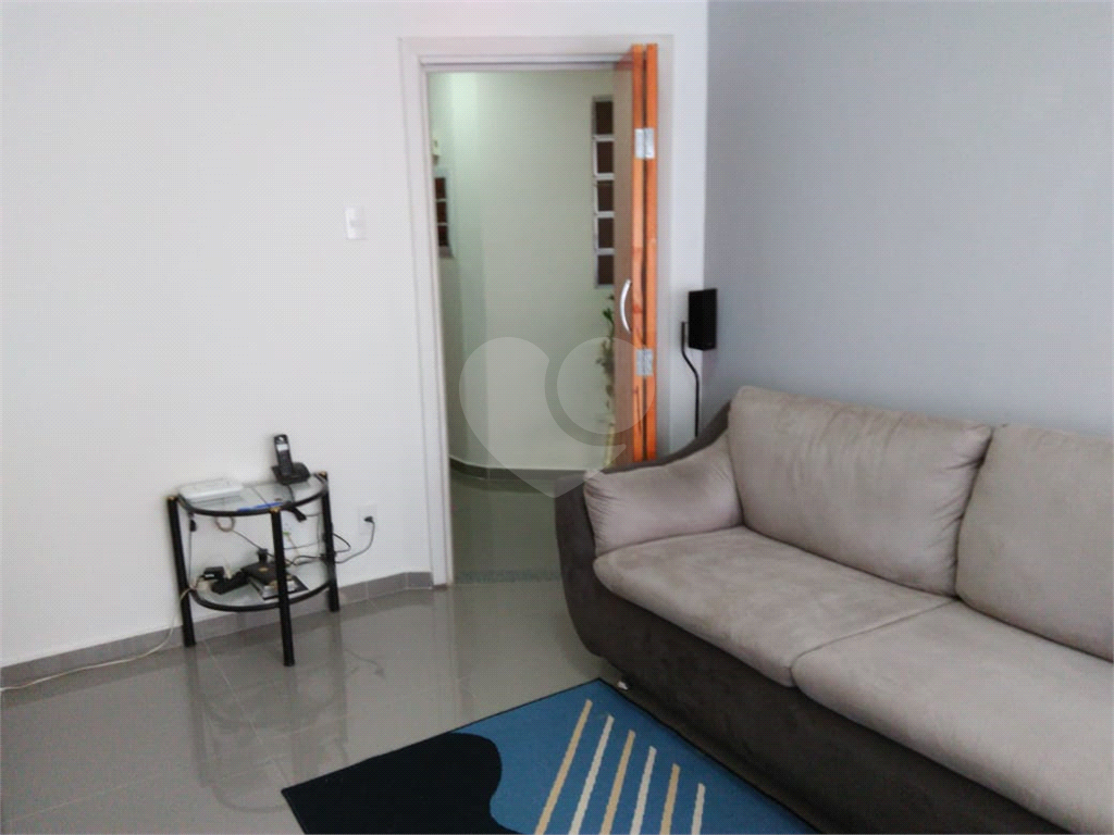 APARTAMENTO em BELA VISTA