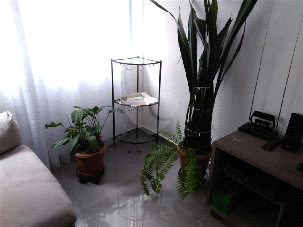 APARTAMENTO em BELA VISTA