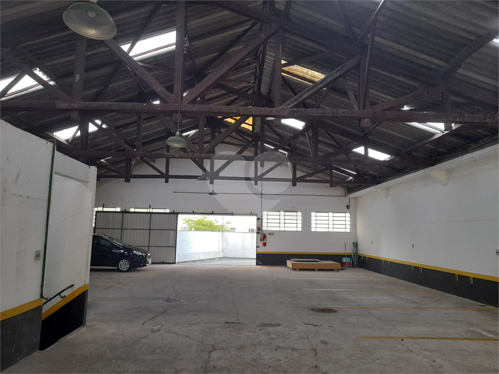 Galpão Comercial/Industrial