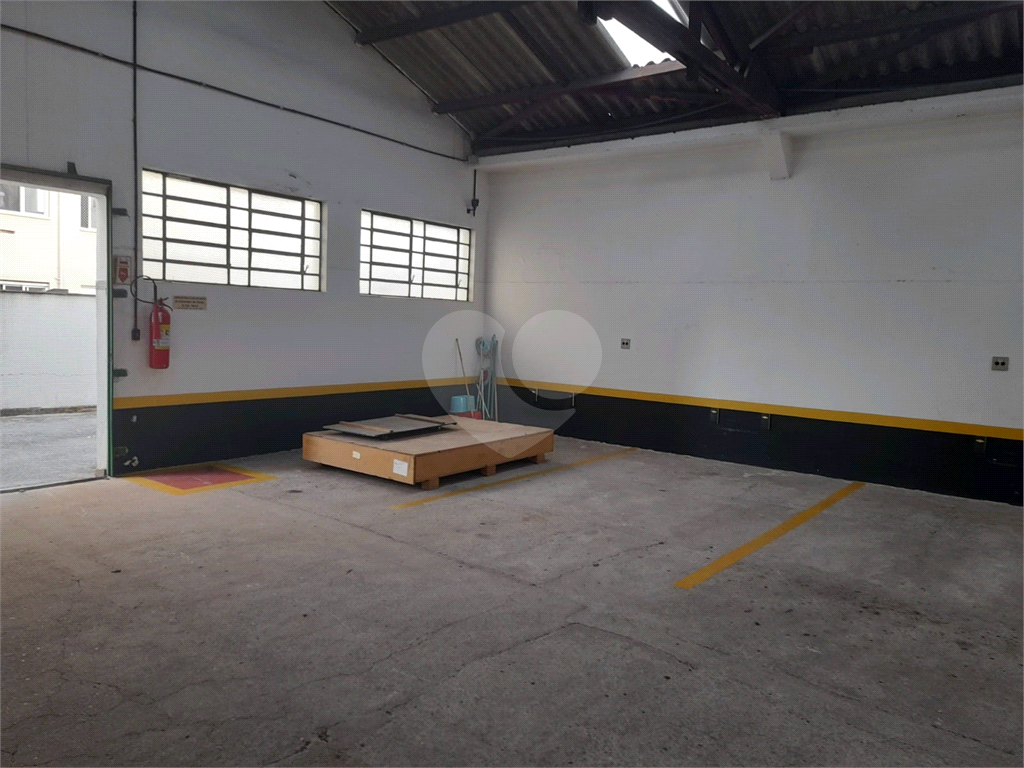 Galpão Comercial/Industrial