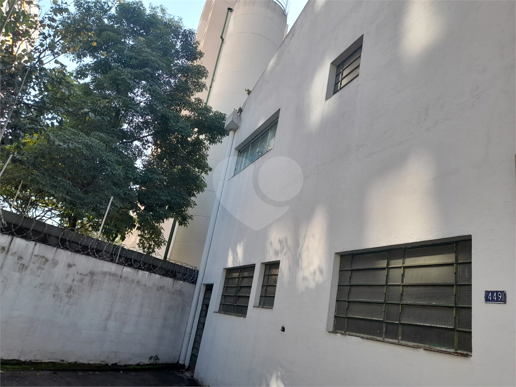 Galpão Comercial/Industrial