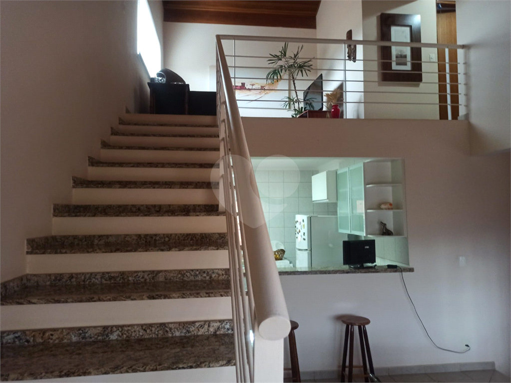 Casa à venda com 3 quartos, 150m² - Foto 4