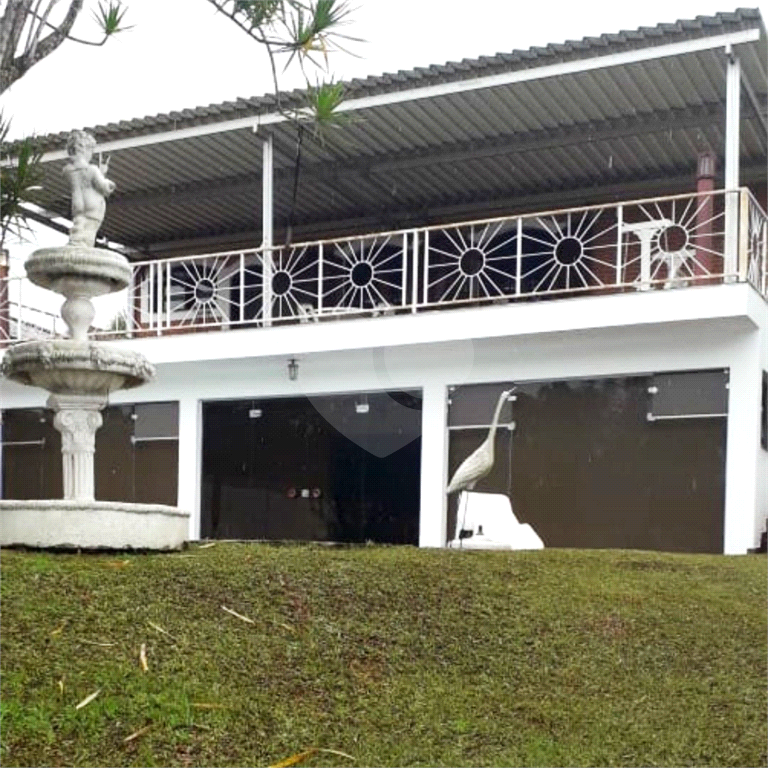 Casa de Condomínio à venda com 3 quartos, 277m² - Foto 2