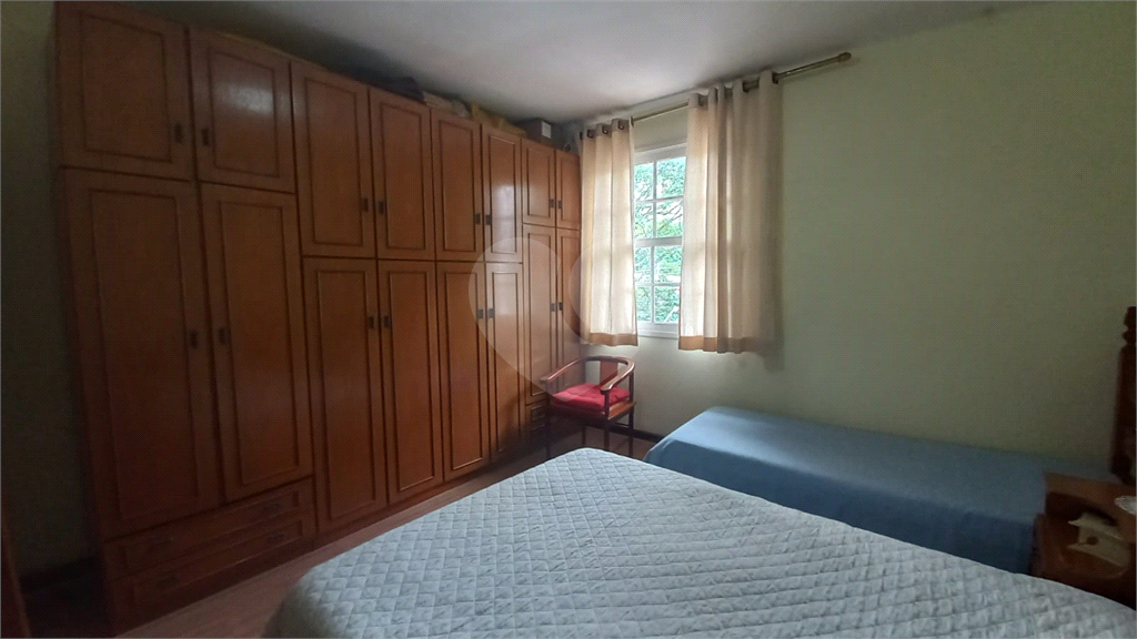 Sobrado , 2 dorimitórios, edicula, 1 vaga, Santa Terezinha