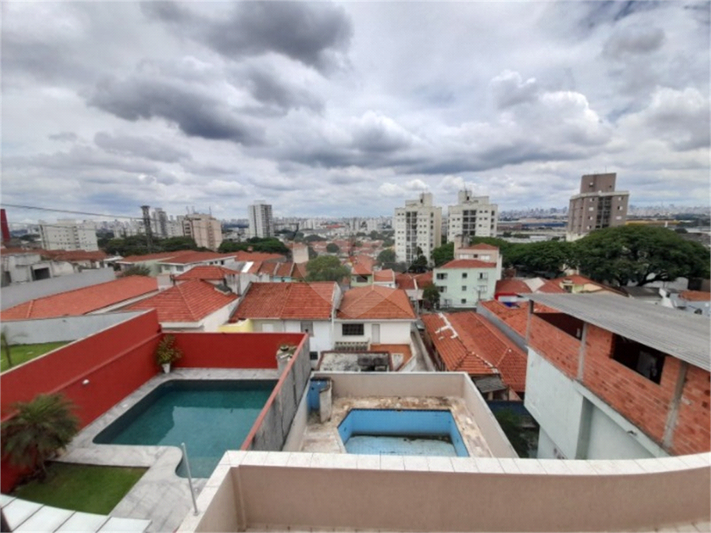 Sobrado à venda com 5 quartos, 300m² - Foto 22