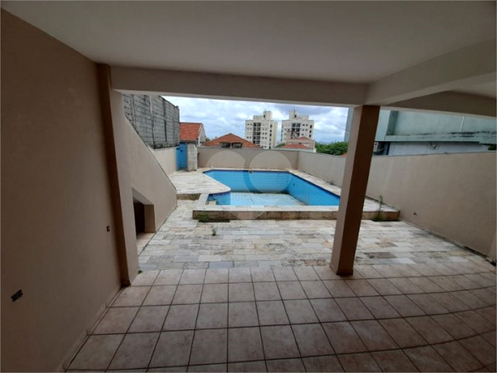 Sobrado à venda com 5 quartos, 300m² - Foto 33