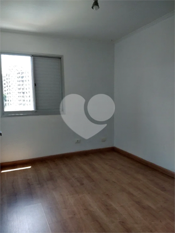 Apartamento à venda com 3 quartos, 66m² - Foto 8