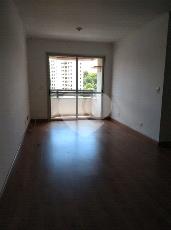 Apartamento à venda com 3 quartos, 66m² - Foto 4