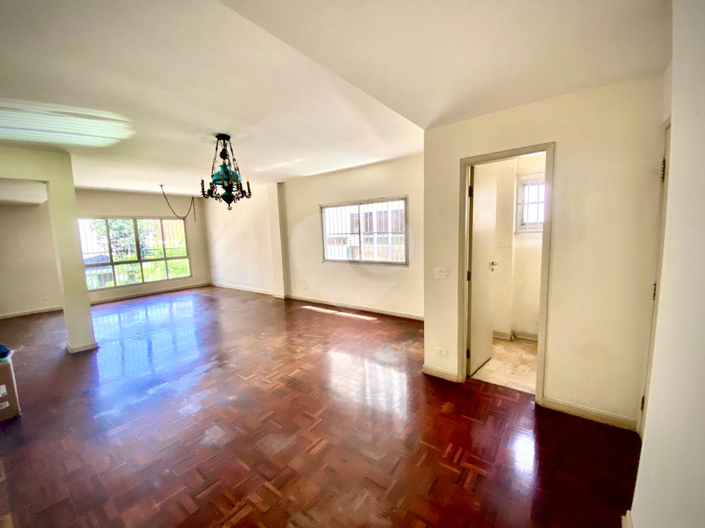 APARTAMENTO em ALTO DA BOA VISTA
