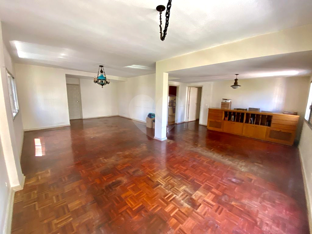APARTAMENTO em ALTO DA BOA VISTA
