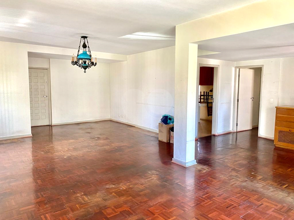APARTAMENTO em ALTO DA BOA VISTA