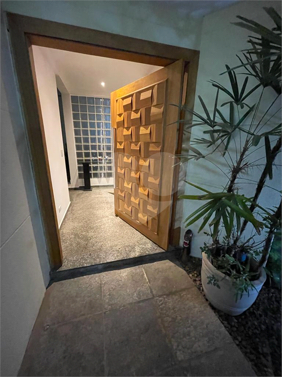 Casa 04 suites e piscina Agua Fria