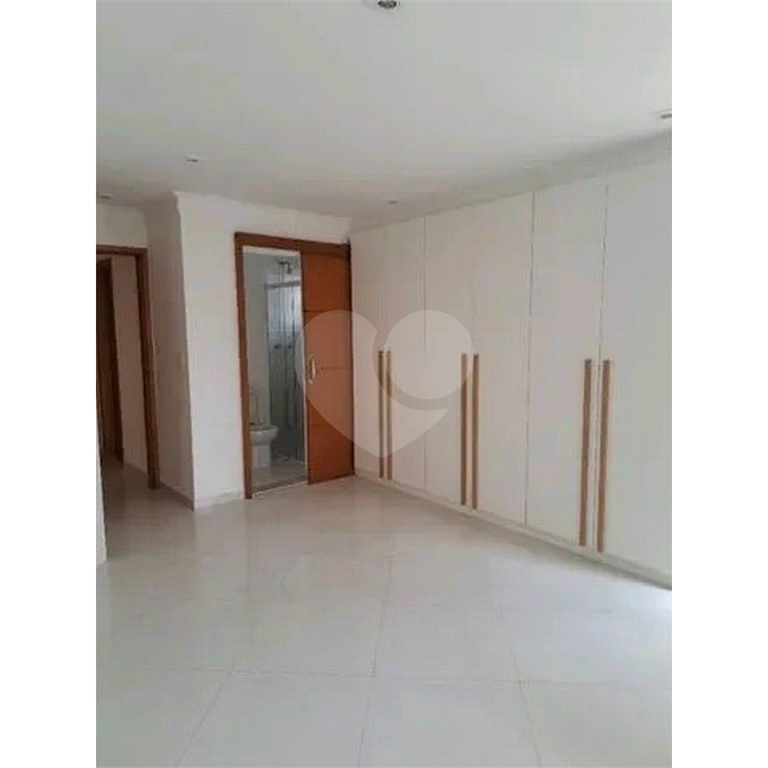APARTAMENTO em SAÚDE