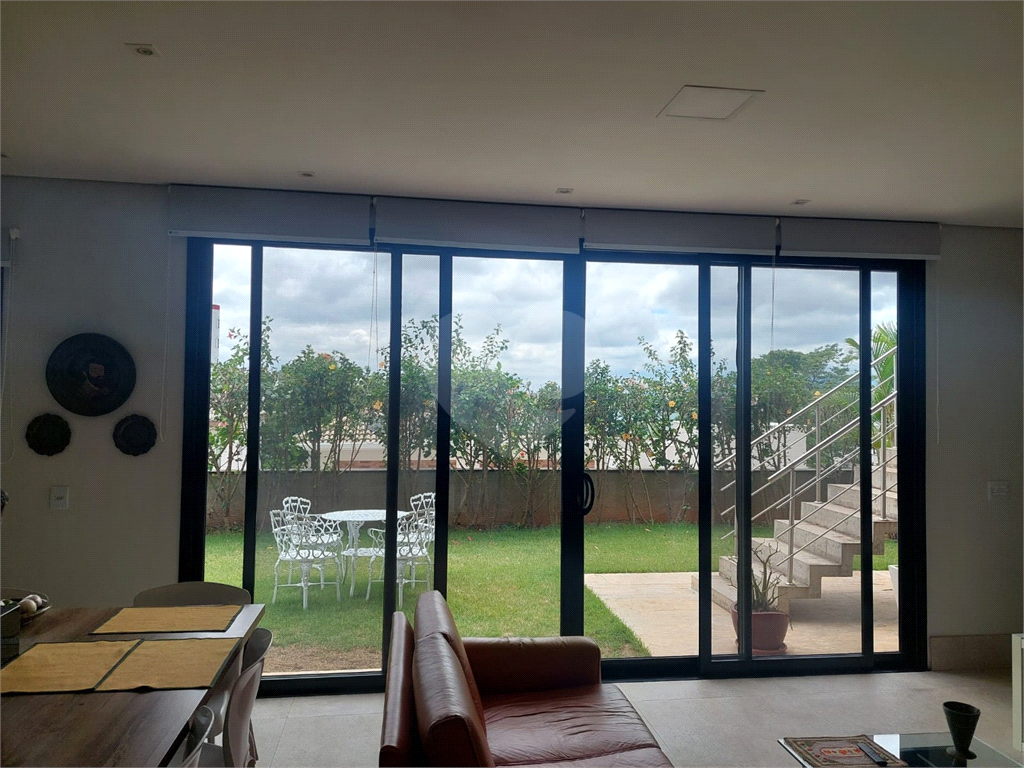 Casa de Condomínio à venda com 3 quartos, 309m² - Foto 32