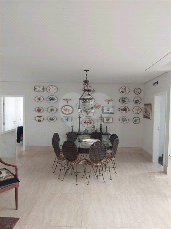 Casa de Condomínio à venda com 3 quartos, 309m² - Foto 10
