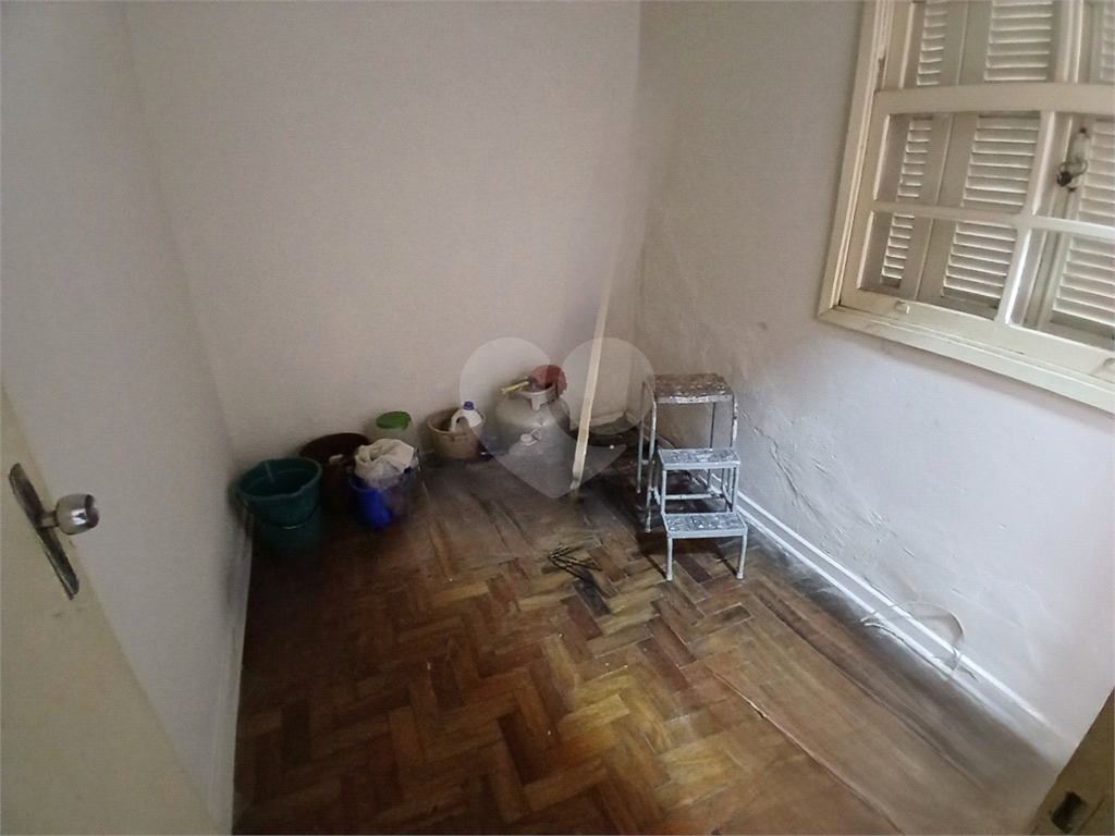 Sobrado à venda em Santana em rua bem tranquila