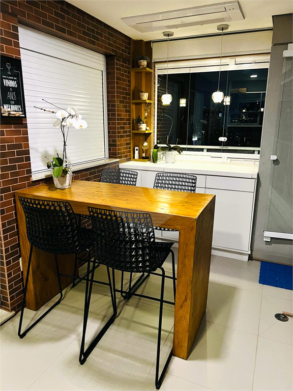 Apartamento 2 Dorm 1 Suite - Porteira Fechada - Bela Vista