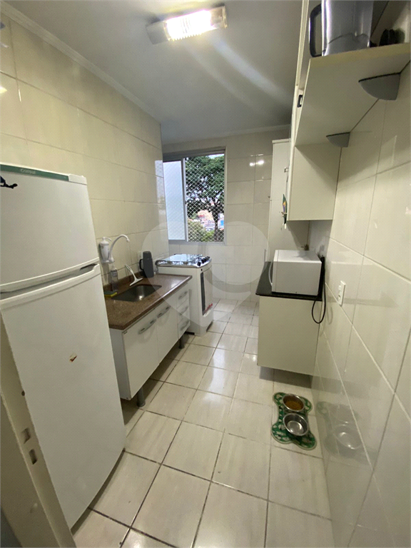 APARTAMENTO em CASA VERDE