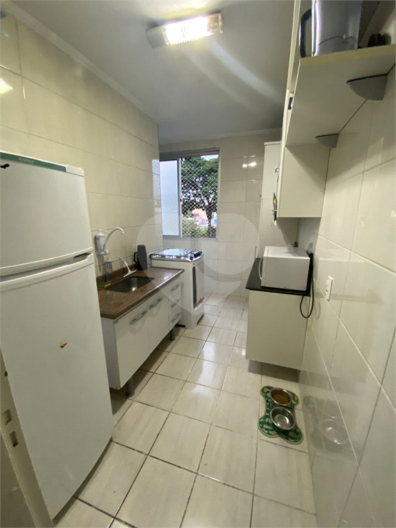 APARTAMENTO em CASA VERDE