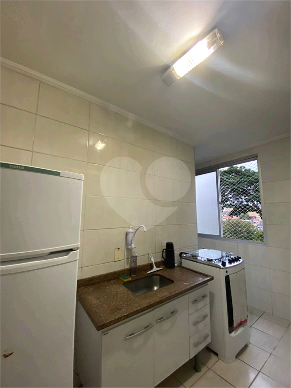 APARTAMENTO em CASA VERDE