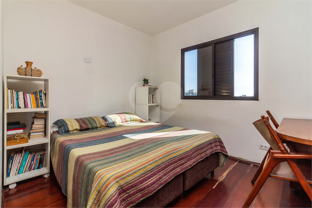 Apartamento para venda com 75 m, dois dormitórios, uma vaga na Vila Madalena!