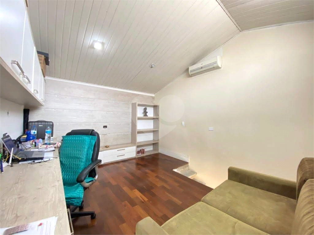 Casa à venda no Residencial 10 - 4 suítes, 5 vagas + Home office e área de lazer