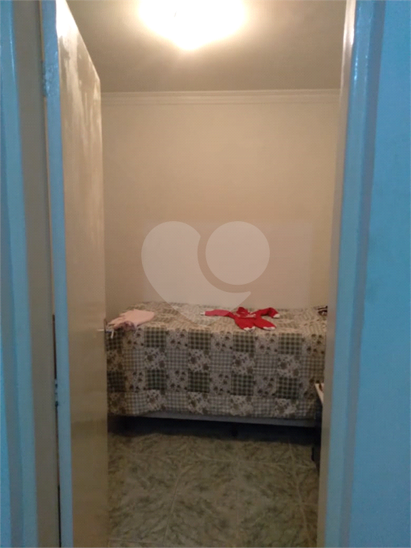 UMA EXELENTE OPORTUNIDADE DE MORAR PROXIMO DO METRO.  