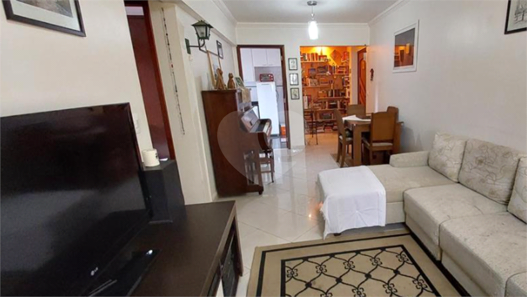 APARTAMENTO em TUCURUVI