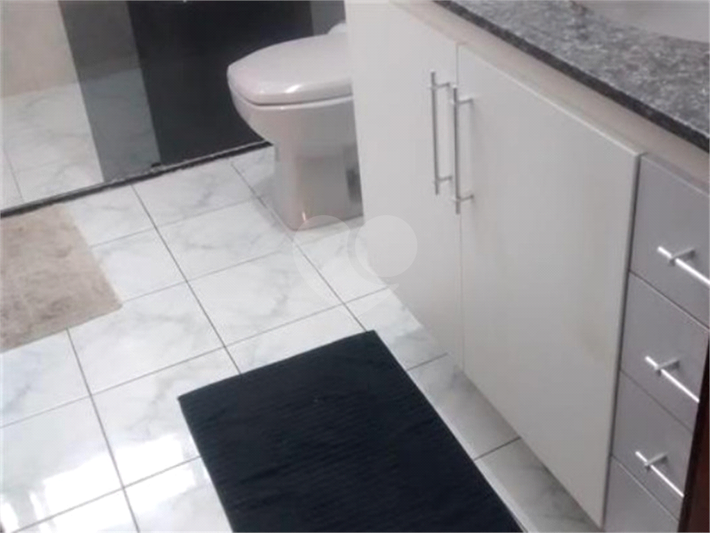 Sobrado à venda com 3 quartos, 250m² - Foto 27