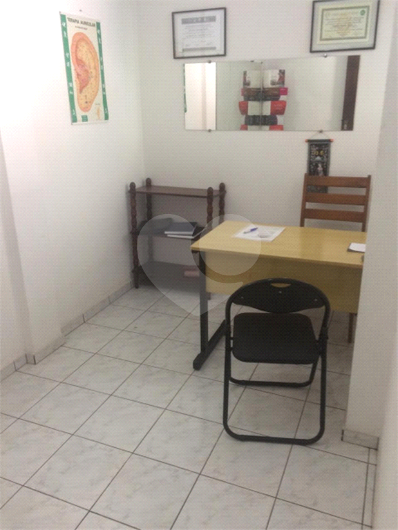 Sobrado à venda com 3 quartos, 250m² - Foto 14