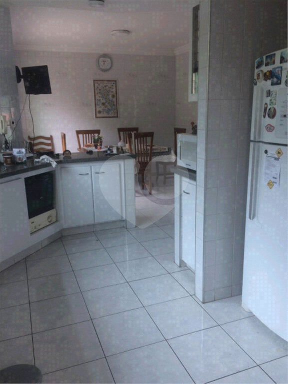 Sobrado à venda com 3 quartos, 250m² - Foto 24