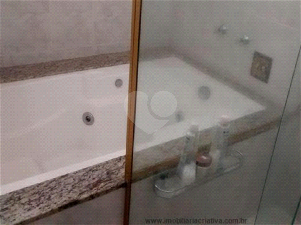 Sobrado à venda com 3 quartos, 250m² - Foto 29