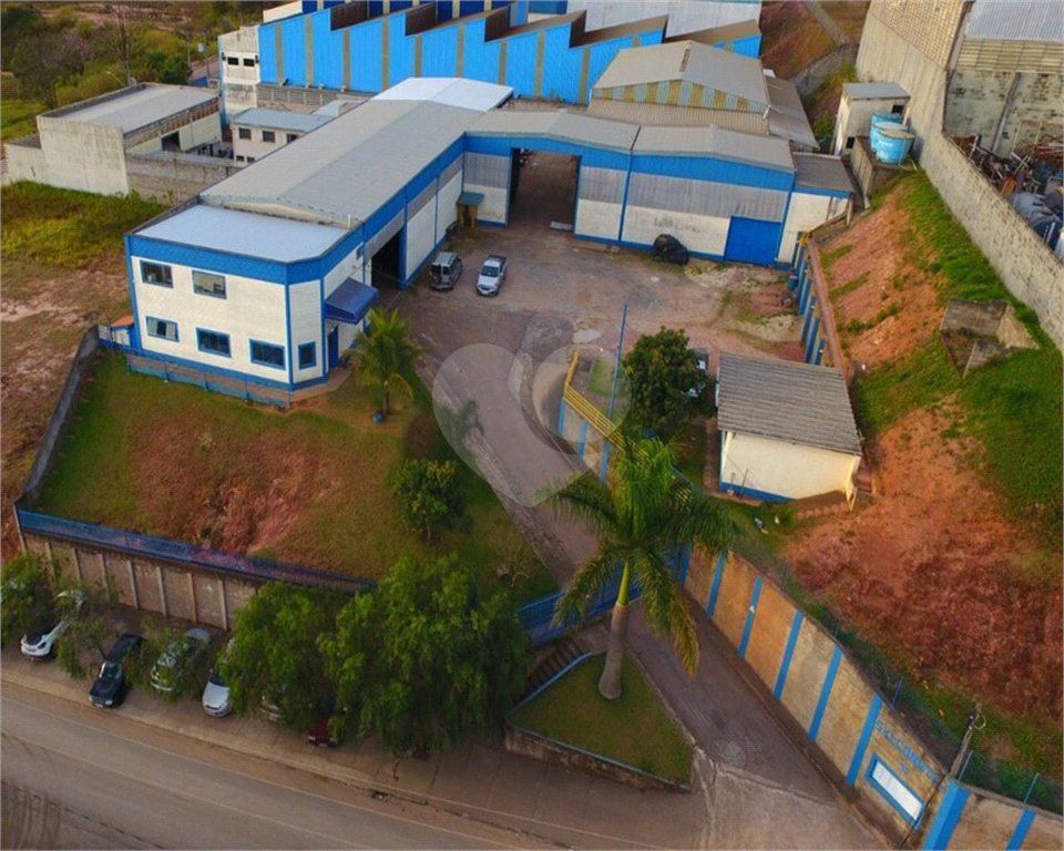 Depósito-Galpão-Armazém à venda, 1500m² - Foto 1