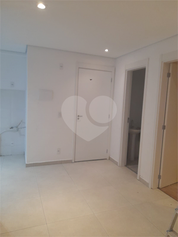APARTAMENTO em LAPA
